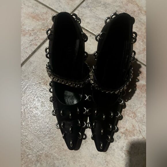 Givenchy Studded Chain Point Toe Heel mary Jane pumps rings circle loops chrome - Picture 1 of 9